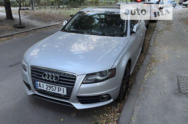 Седан Audi A4 2011 в Києві