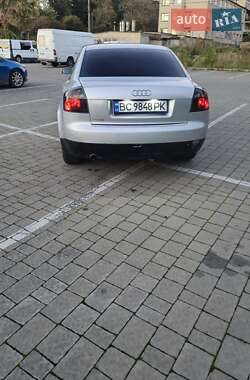 Седан Audi A4 2001 в Пустомытах