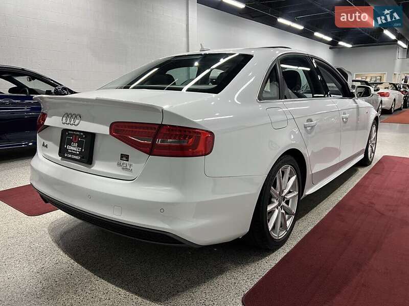 Седан Audi A4 2014 в Львове