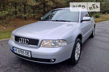 Седан Audi A4 1999 в Кременчуці