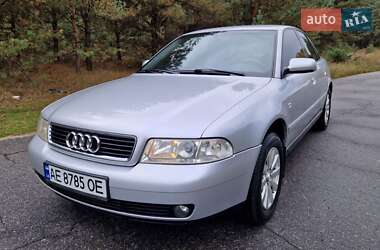 Седан Audi A4 1999 в Кременчуге