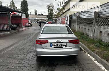 Седан Audi A4 2012 в Киеве