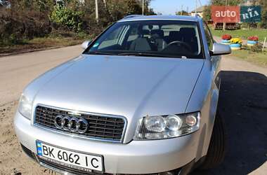 Универсал Audi A4 2002 в Демидовке