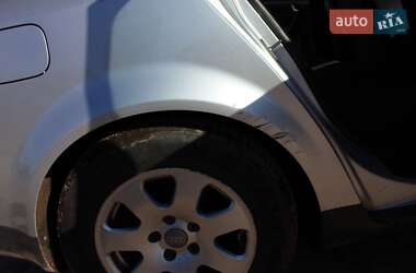 Универсал Audi A4 2002 в Демидовке