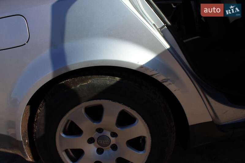 Универсал Audi A4 2002 в Демидовке