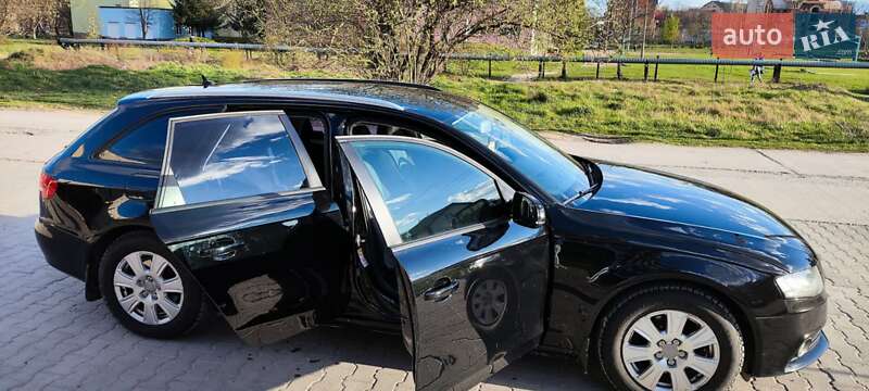 Універсал Audi A4 2010 в Чорткові