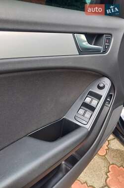 Седан Audi A4 2009 в 