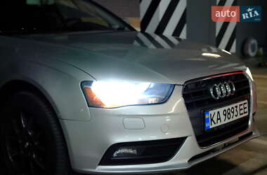 Седан Audi A4 2013 в Киеве