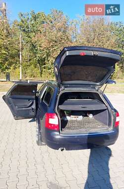 Универсал Audi A4 2003 в 