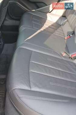 Седан Audi A4 2019 в 