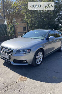 Седан Audi A4 2011 в Великій Михайлівці