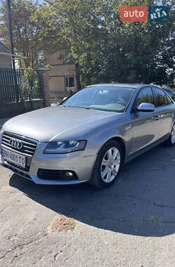 Седан Audi A4 2011 в Великій Михайлівці