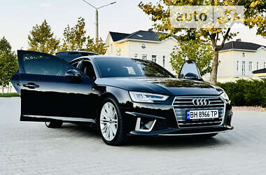 Седан Audi A4 2019 в Одесі