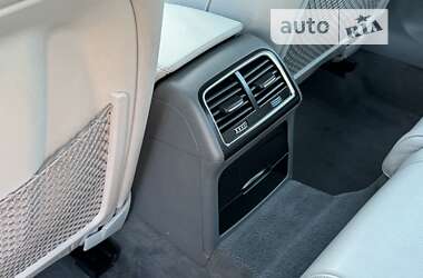 Седан Audi A4 2014 в Луцке