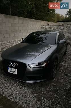 Седан Audi A4 2012 в 