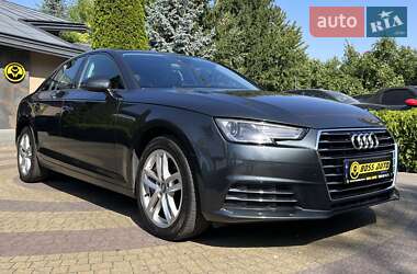 Седан Audi A4 2016 в Львове