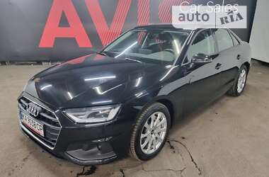 Седан Audi A4 2021 в Киеве