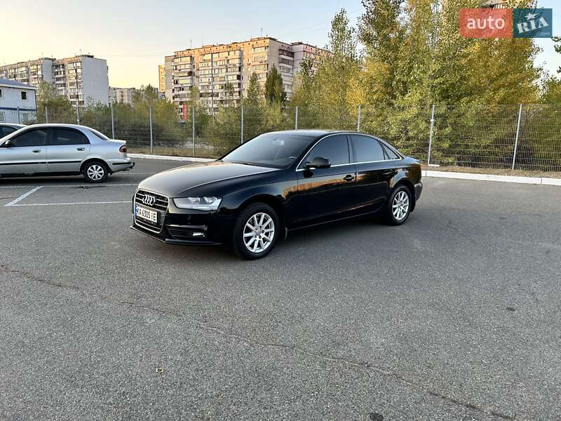 Седан Audi A4 2012 в Киеве фото 19 Седан Audi A4 2012 в Киеве