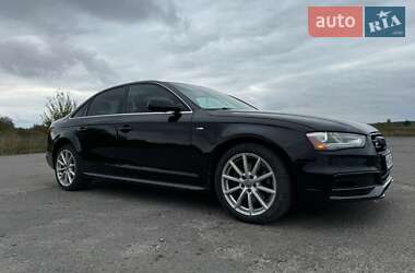 Седан Audi A4 2014 в Рівному