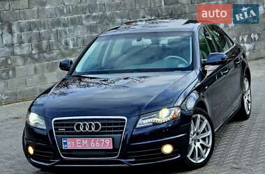 Седан Audi A4 2012 в Ровно