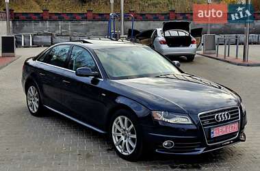 Седан Audi A4 2012 в Ровно