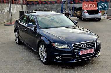 Седан Audi A4 2012 в Ровно