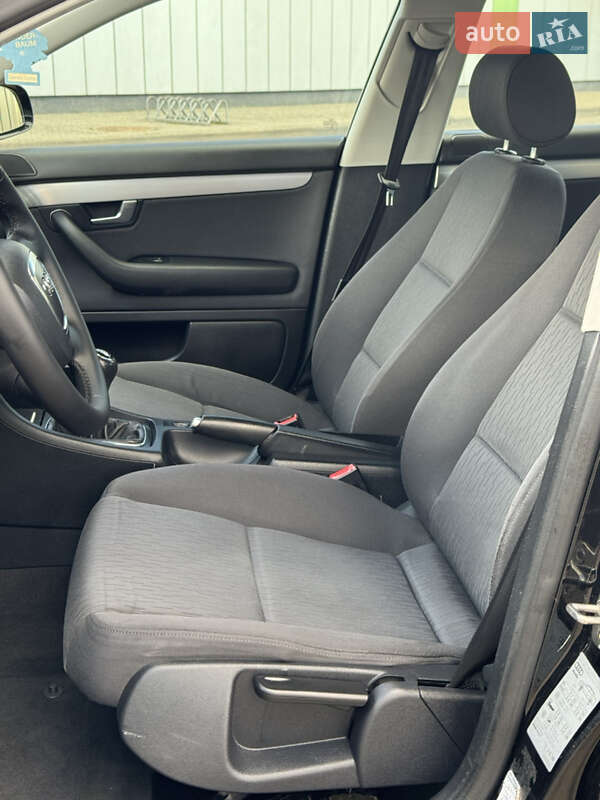 Седан Audi A4 2006 в Виноградове