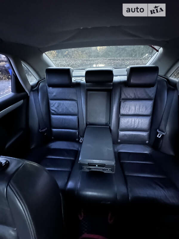 Седан Audi A4 2006 в Тернополе