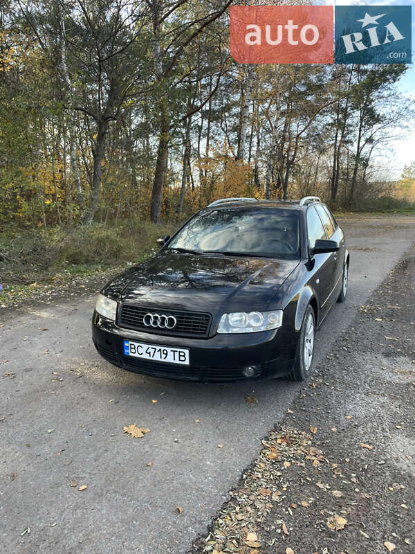 Універсал Audi A4 2003 в Жовкві