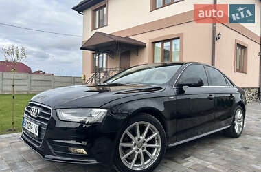 Audi A4 2014