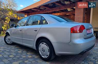 Седан Audi A4 2005 в Киверцах