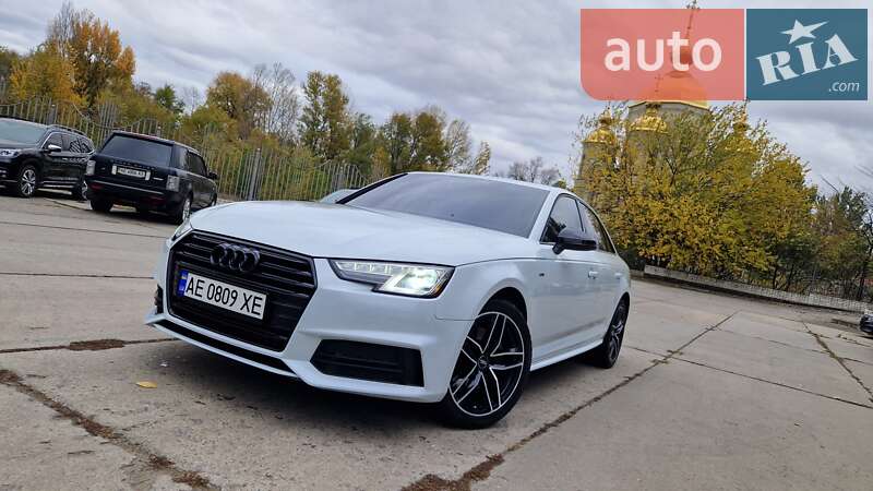 Седан Audi A4 2017 в Дніпрі