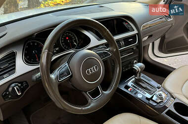 Седан Audi A4 2015 в 