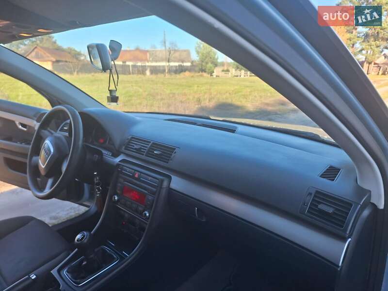 Седан Audi A4 2007 в Кременце