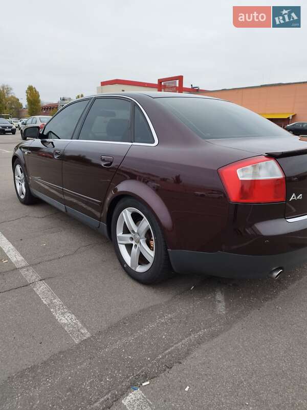 Седан Audi A4 2002 в Києві