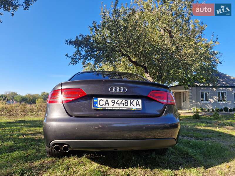 Седан Audi A4 2008 в Каменке