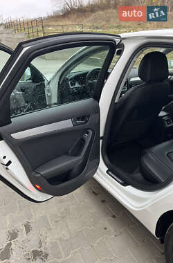 Седан Audi A4 2013 в 