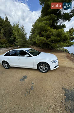 Седан Audi A4 2013 в 