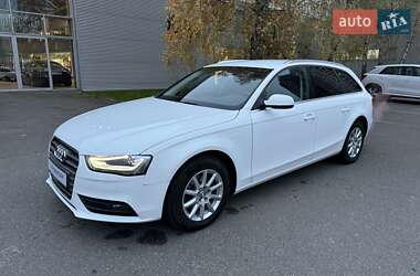 Универсал Audi A4 2015 в Киеве