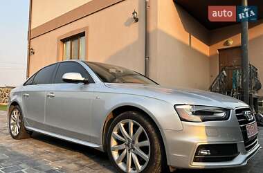 Седан Audi A4 2013 в Києві