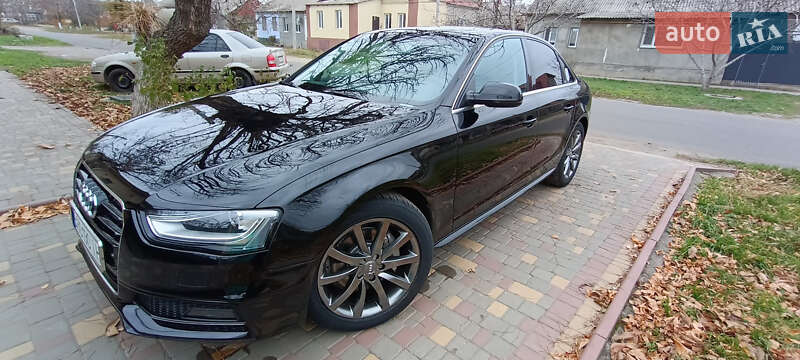 Audi A4 2014