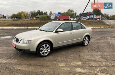 Седан Audi A4 2002 в Сарнах