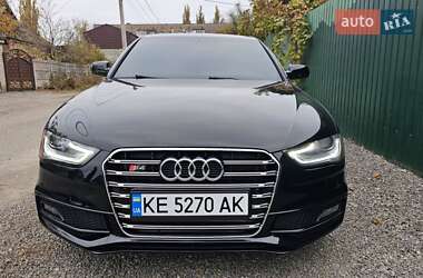 Седан Audi A4 2013 в Кривому Розі