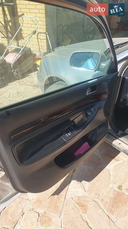 Универсал Audi A4 1997 в Золочеве