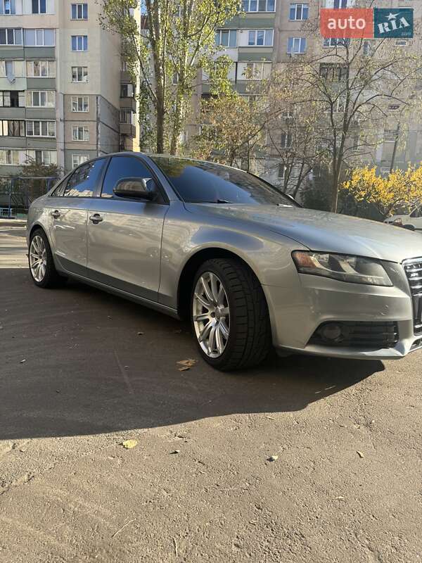 Седан Audi A4 2009 в Киеве