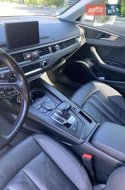 Седан Audi A4 2017 в 