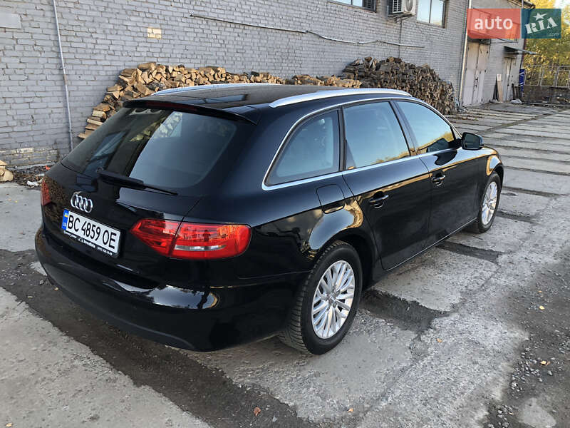 Универсал Audi A4 2009 в Львове