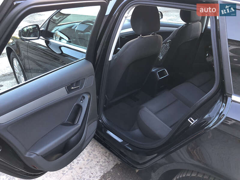 Универсал Audi A4 2009 в Львове