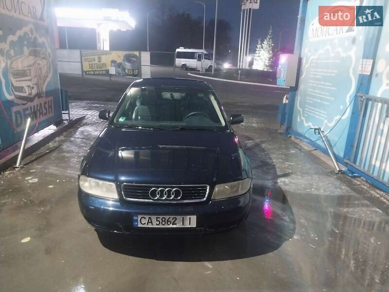 Седан Audi A4 1999 в Черкассах