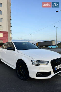 Седан Audi A4 2013 в 